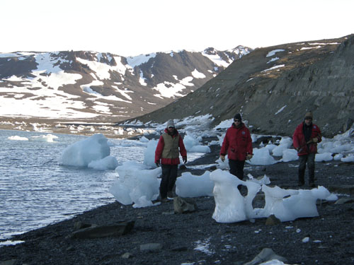 Polar Regions - Exploring Extreme Environments