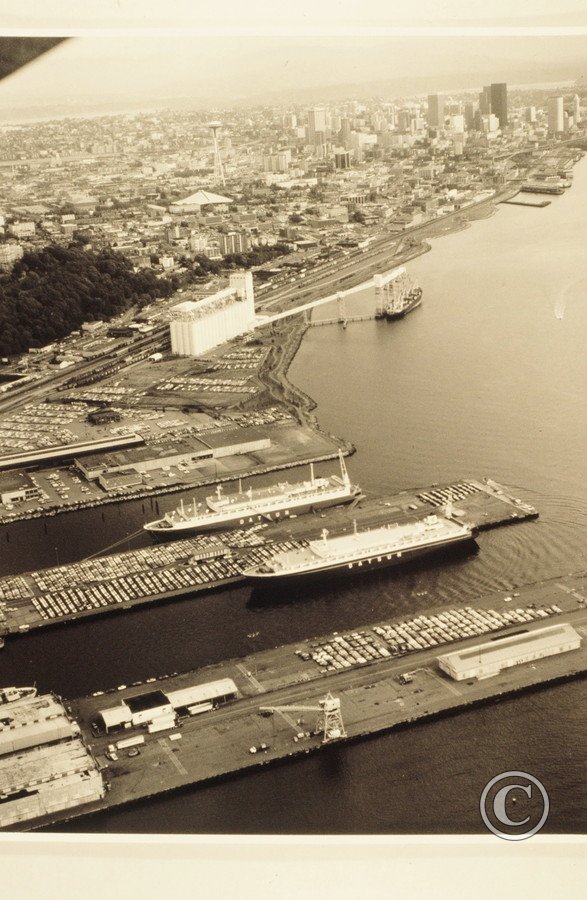 30 - Seattle Waterfront In 1945