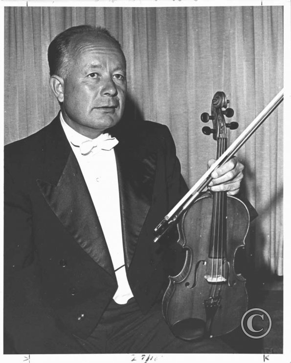  Seattle Longshoreman & Symphony Violinist 