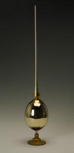 Mark Zirpel | Golden Glass Form, 2012 | 25.5 x 4.5 x 4.5” | lampworked borosilicate