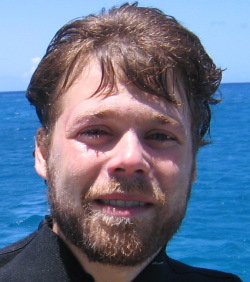 Image:Head2s250.jpg
