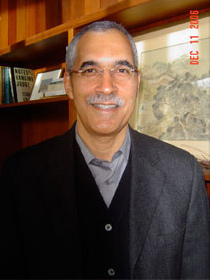 Dr. Claude Steele