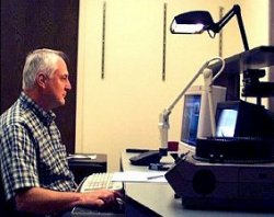 Example of overhead lighting for desktop unit.