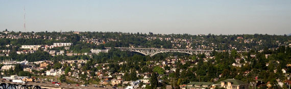 aurora bridge vista