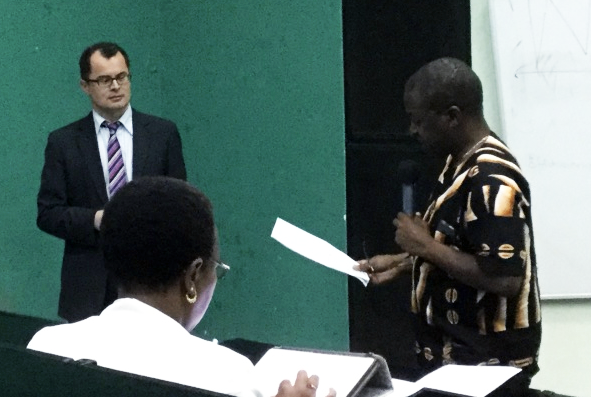 Matthew Thommpson pictured with Associate Dean Chiratidzo Ndhlovu (L) and Dean - Prof Chidzonga(R)