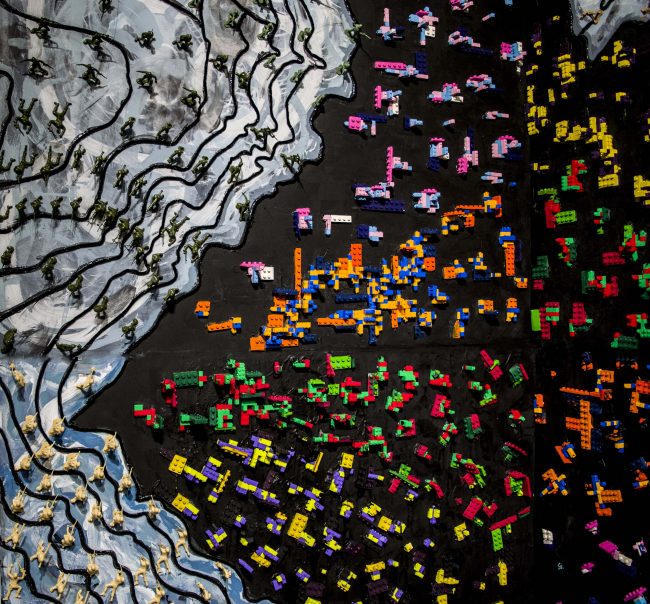 Todd McKinney. <em>Algorithm 375, There is No Spoon</em> [detail]. 2020.