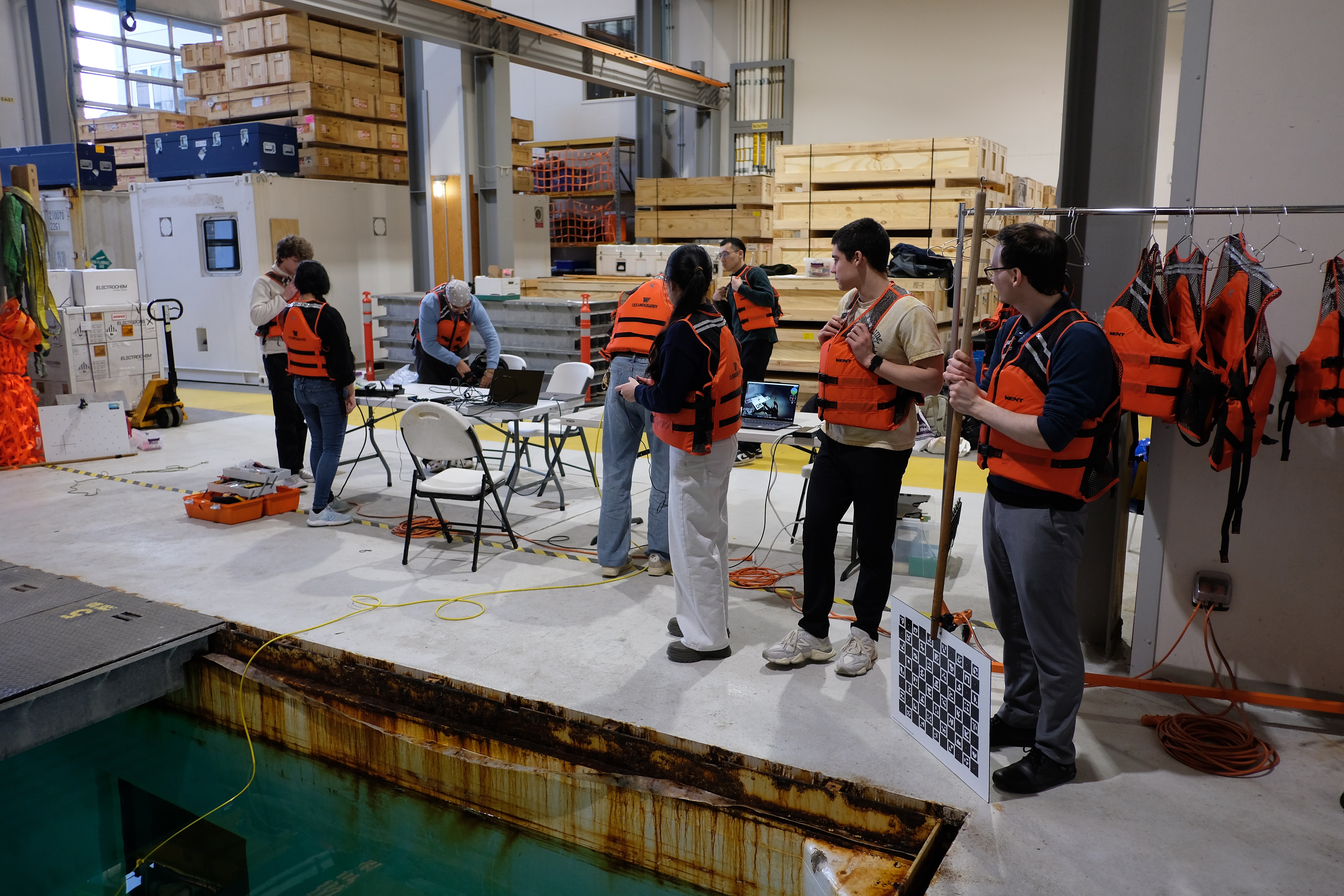 image from 2025 Capstone teams in the test tank