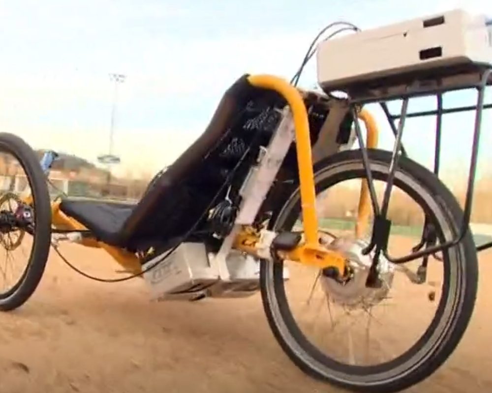 Ultralight Connected and Automated Vehicles