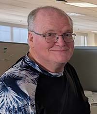 headshot of Ben Longstroth